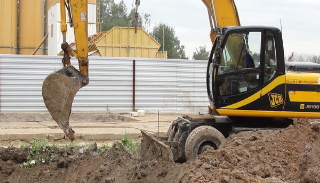 Выкопать яму экскаватором в Новороссийске от 929 руб. - 2Землекопа-Нвр 